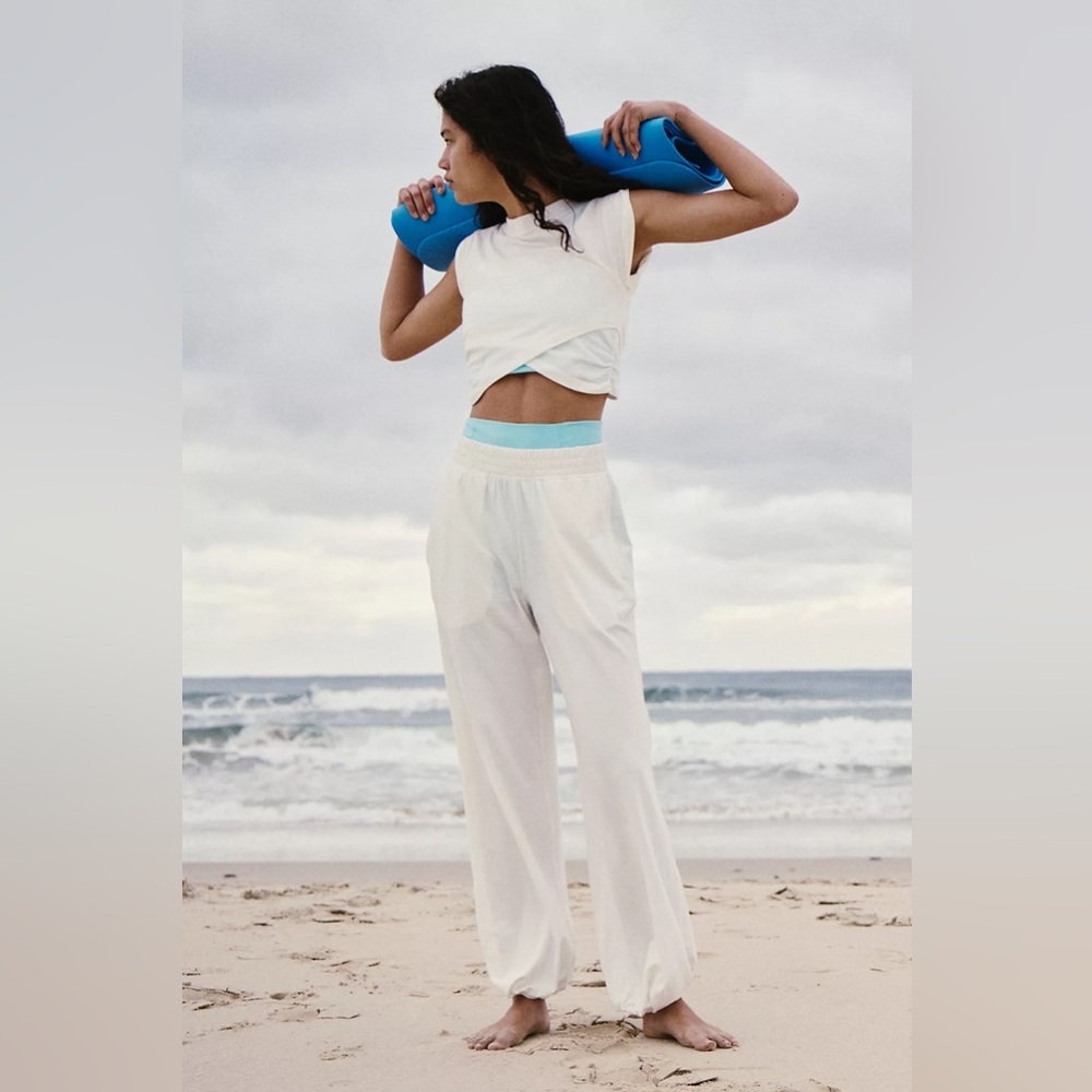 Free People Movement Hot Shot Crossover Set